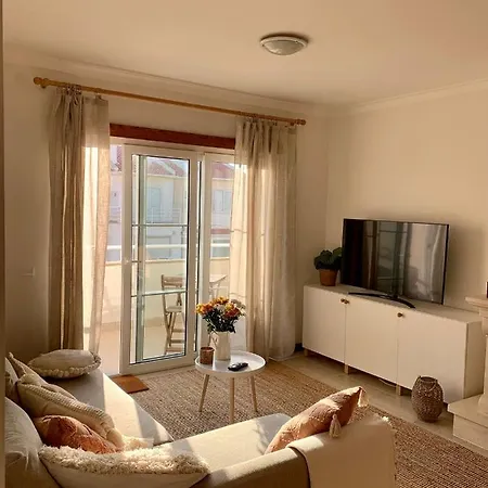 Nalu House - By The Apartment