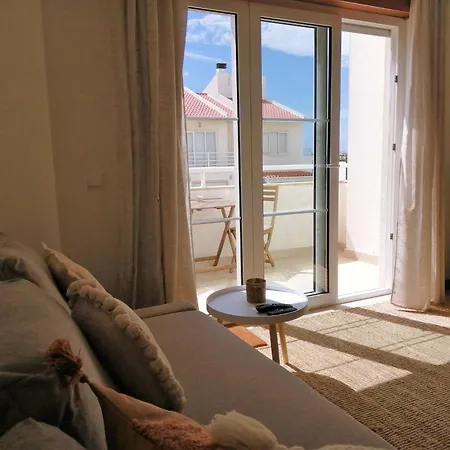 Nalu House - By The *