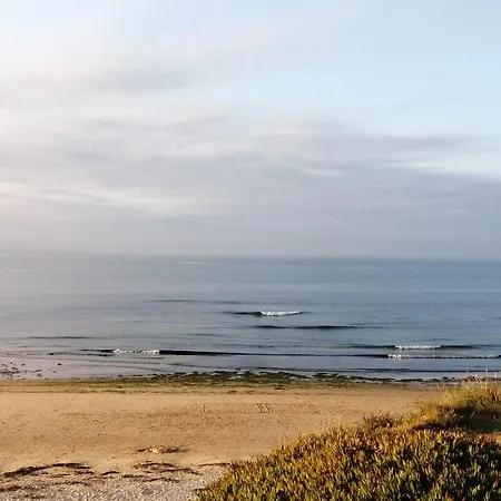 Nalu House - By The דירה