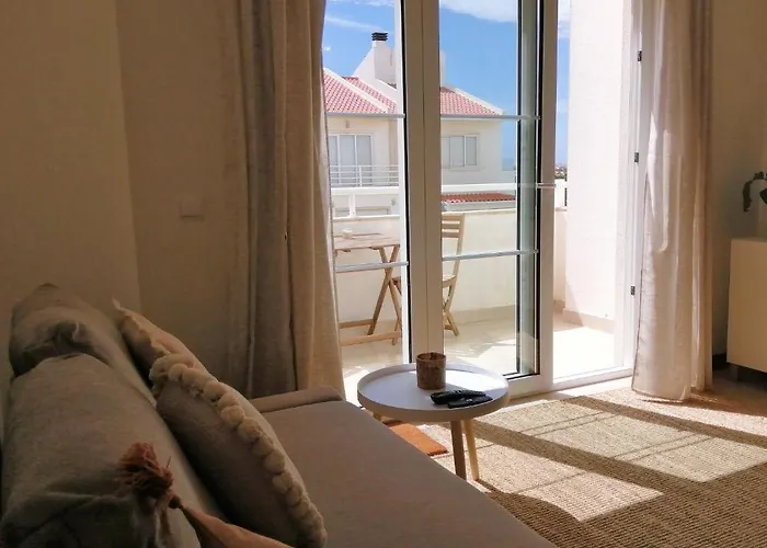 Nalu House - By The *