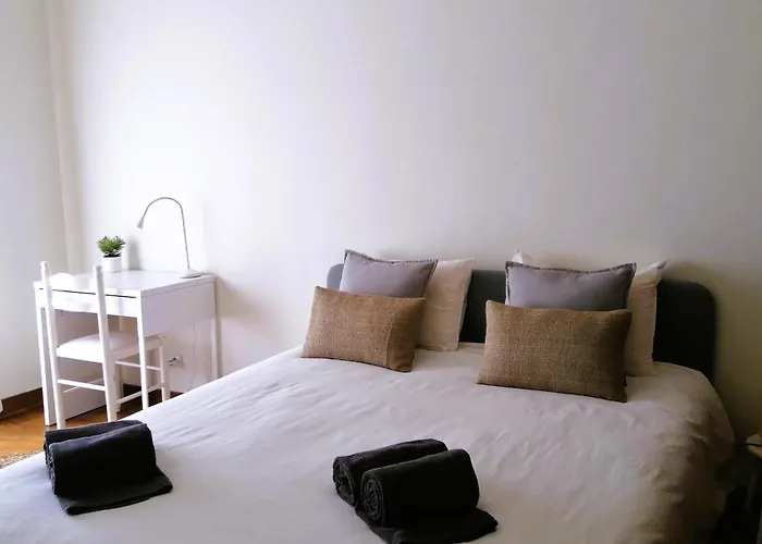 Nalu House - By The *